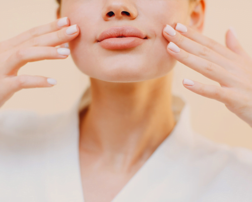 Relleno de Surco Nasogeniano